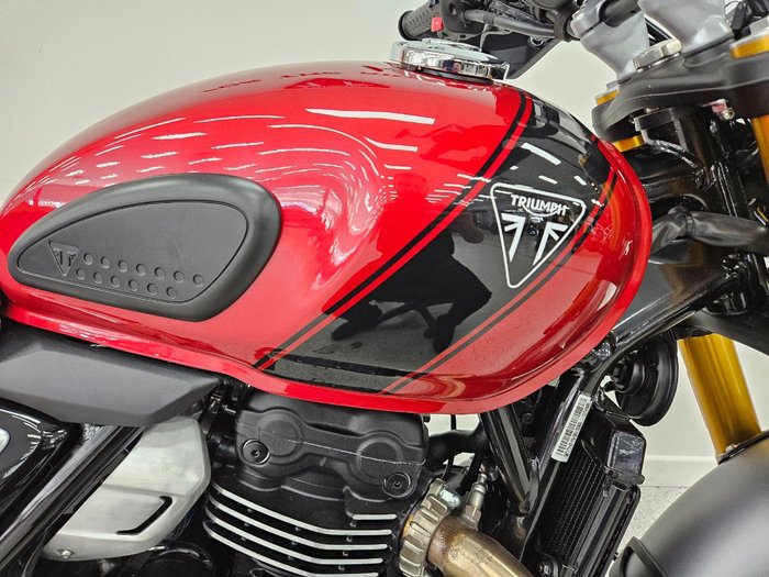 2025 Triumph SCRAMBLER 400 X CARNIVAL R