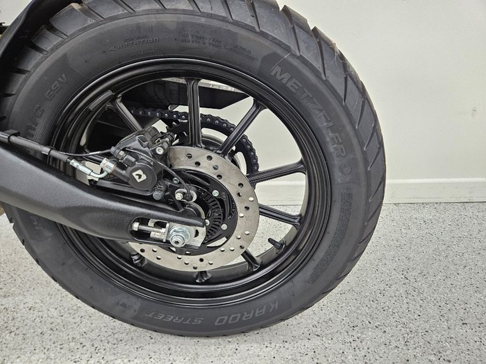 2025 Triumph SCRAMBLER 400 X CARNIVAL R