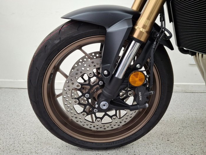 2025 Honda CB650RAC Black