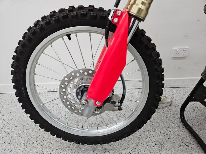 2025 Honda CRF150RB Red