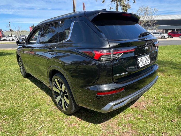 2025 Mitsubishi Outlander Exceed ZM MY25 AWD Black Diamond