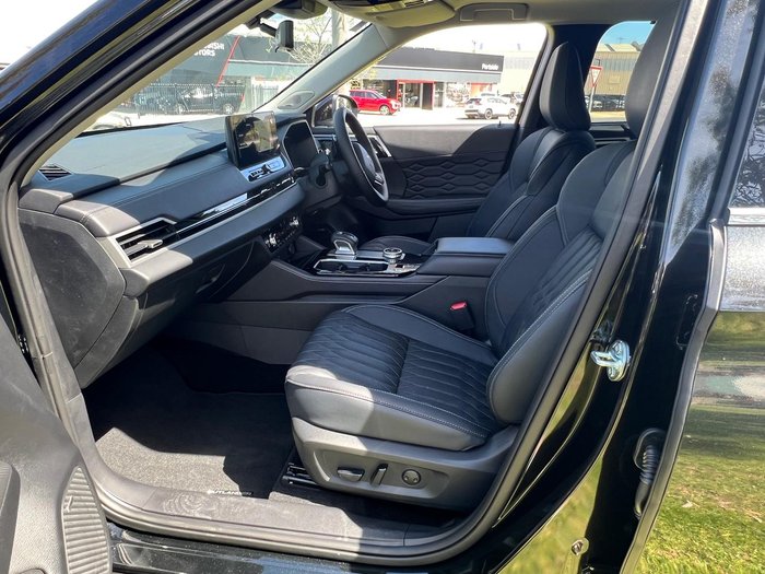 2025 Mitsubishi Outlander Exceed ZM MY25 AWD Black Diamond