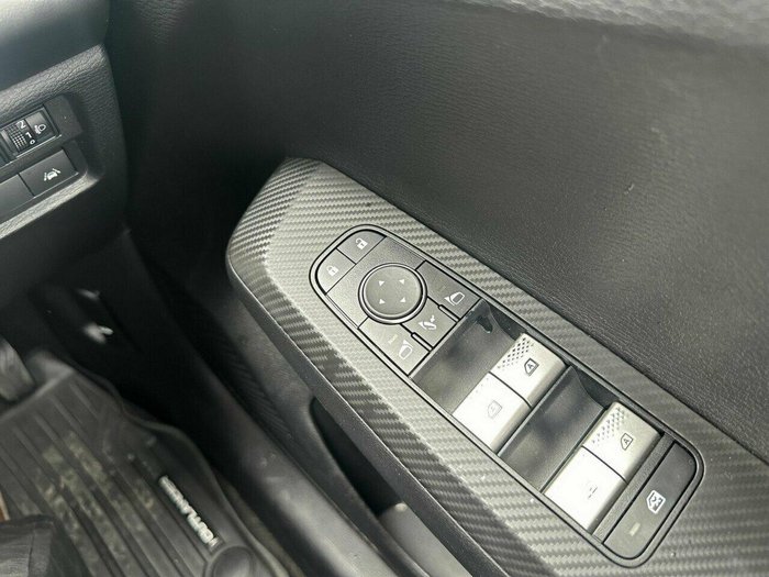 2022 Mitsubishi Outlander LS