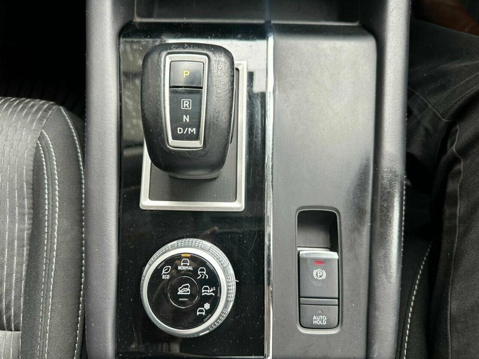 2022 Mitsubishi Outlander LS