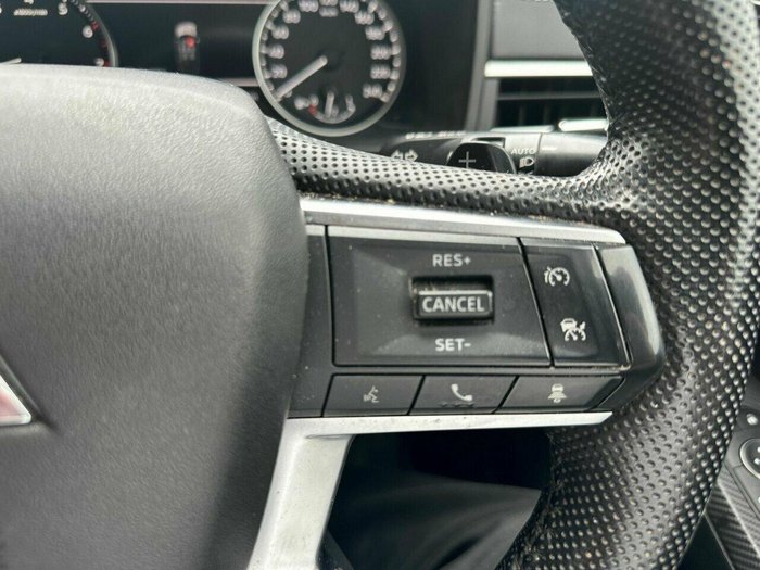 2022 Mitsubishi Outlander LS