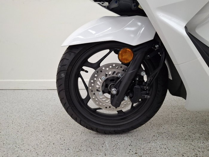 2025 Honda PCX125 White