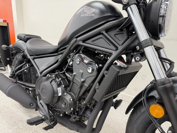 2025 Honda CMX 500 Black