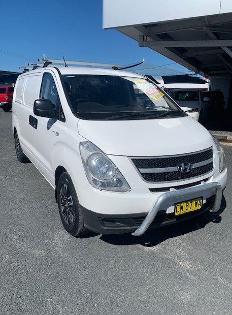 2014 Hyundai iLoad TQ2-V MY15 WHITE