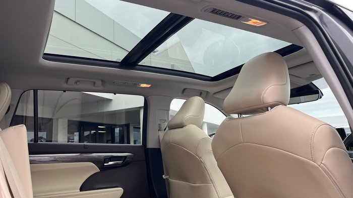 2021 Toyota Kluger Grande