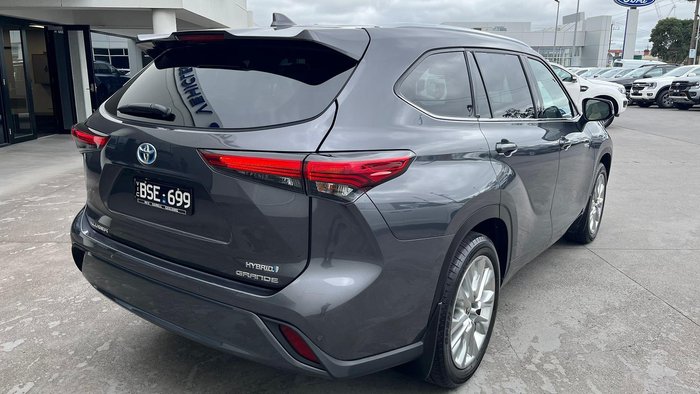 2021 Toyota Kluger Grande