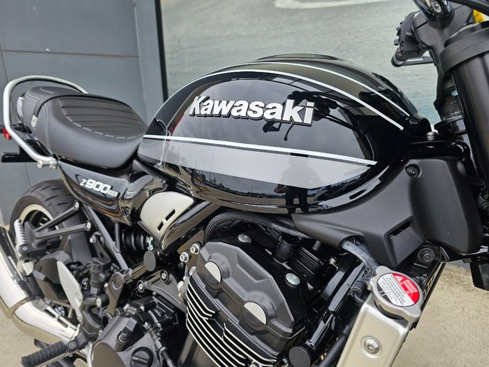 2021 Kawasaki Z900RS (ZR900C) Black