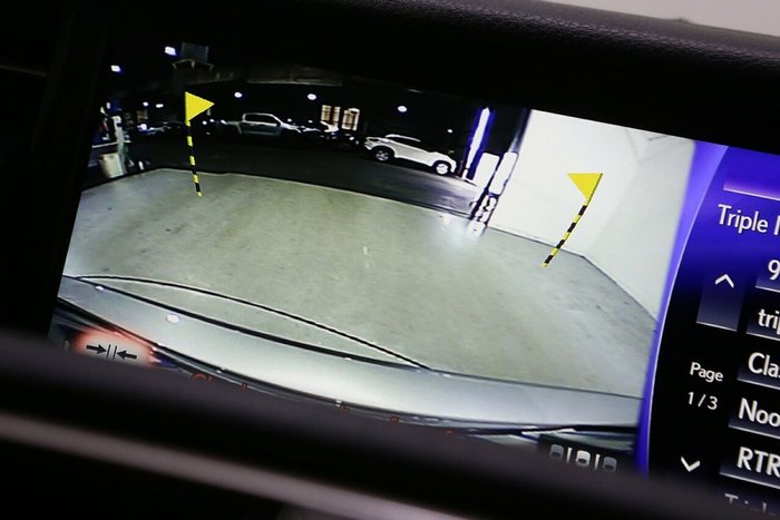 2019 Lexus IS IS300h Luxury