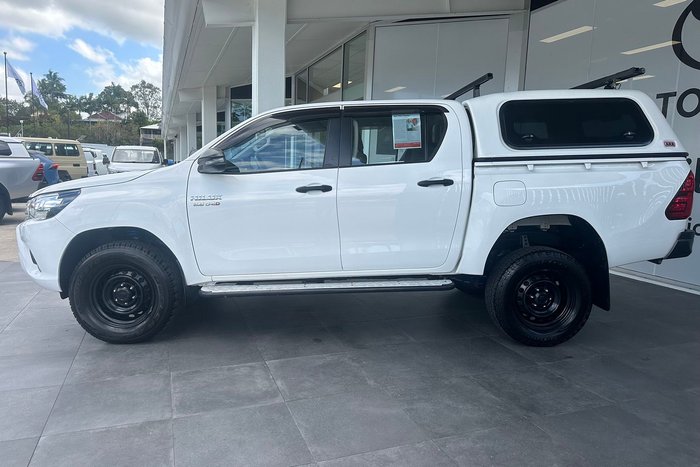 2018 Toyota Hilux SR