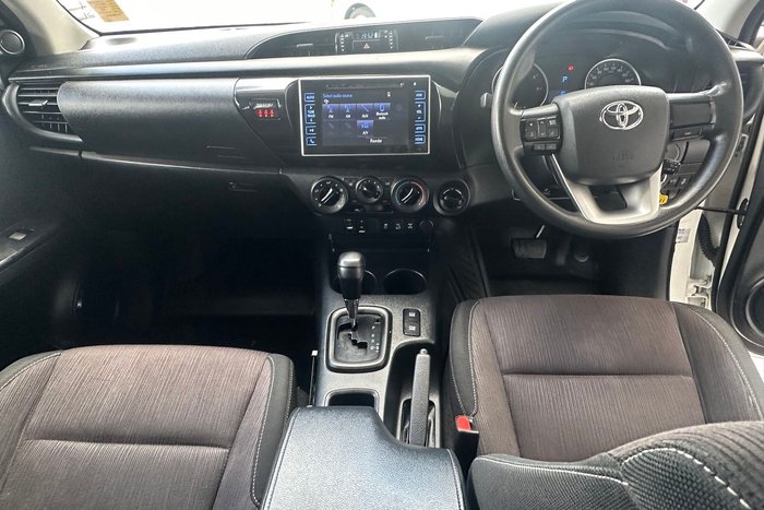 2018 Toyota Hilux SR