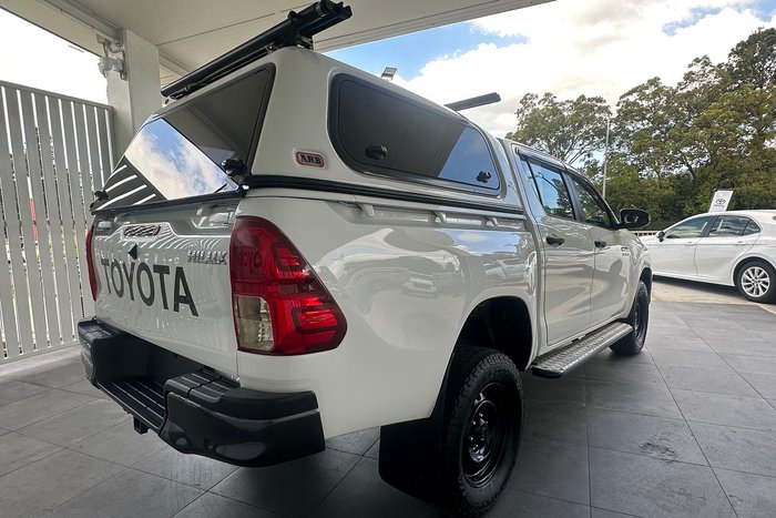 2018 Toyota Hilux SR