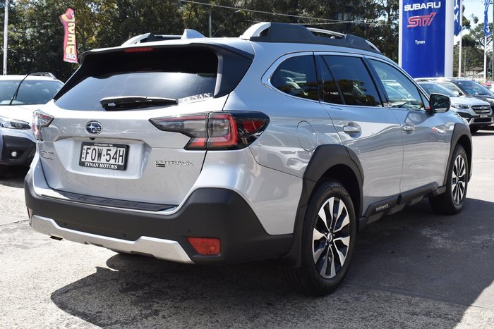 2024 Subaru Outback AWD Touring 6GEN MY24 AWD Ice Silver