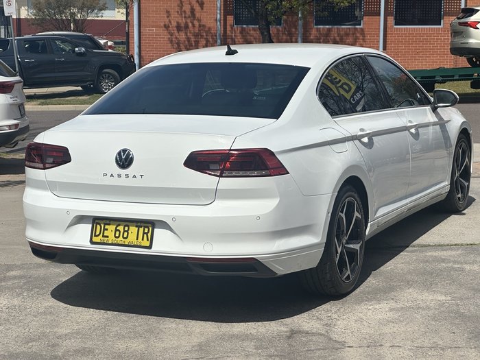 2022 Volkswagen Passat 140TSI Business