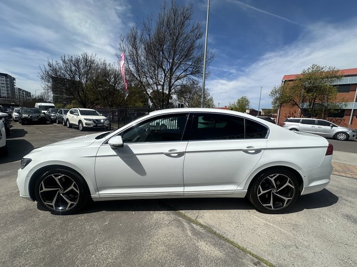 2022 Volkswagen Passat 140TSI Business