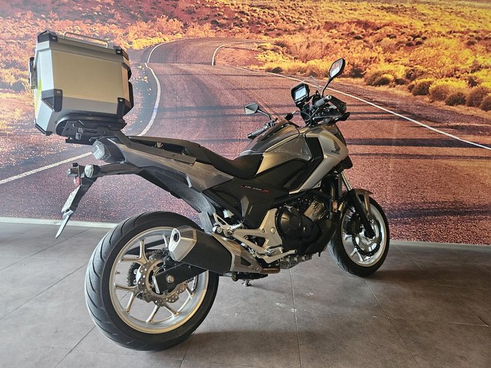 2017 Honda NC750X ABS (NC750XA) NC Grey