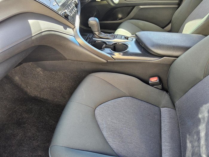 2019 Toyota Camry Ascent ASV70R Glacier White