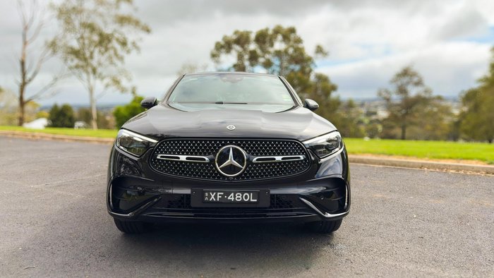 2025 Mercedes-Benz GLC-Class GLC300