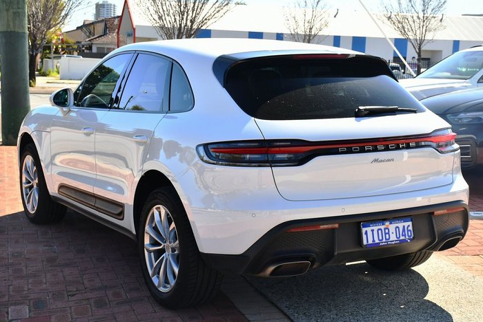 2022 Porsche Macan