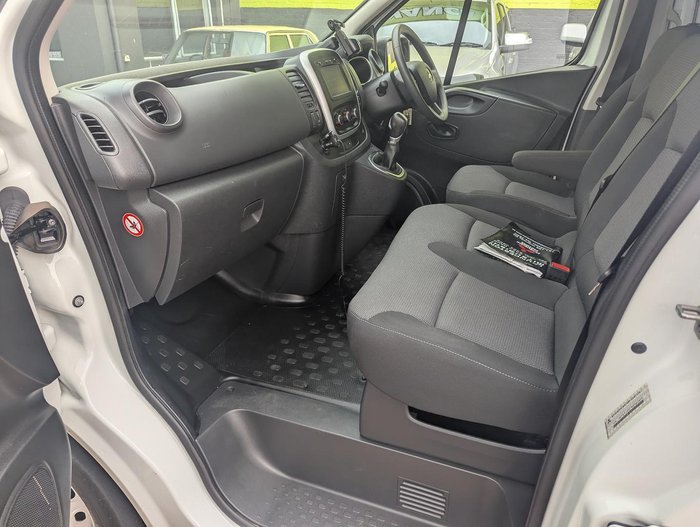2021 Mitsubishi Express GLX SN MY22 White