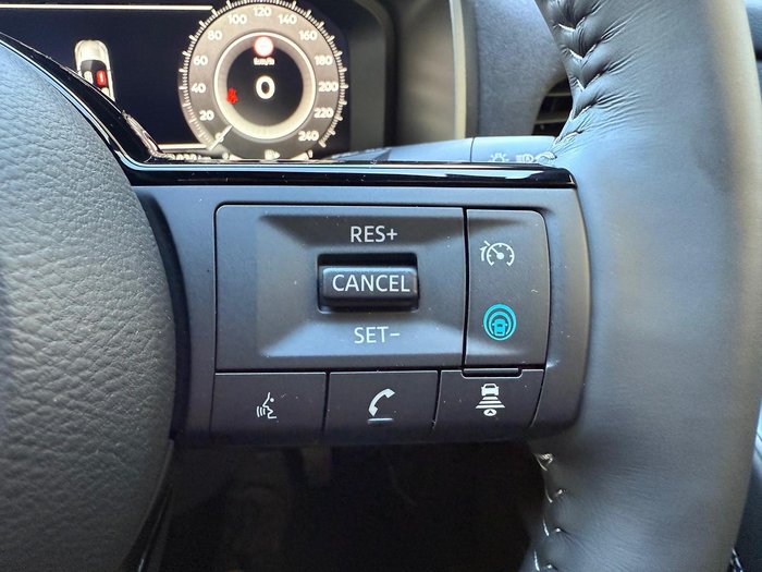 2024 Nissan QASHQAI N-DESIGN e-POWER J12 MY25 Ceramic Grey with Onyx Black Roof