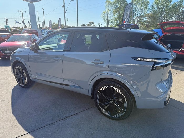 2024 Nissan QASHQAI N-DESIGN e-POWER J12 MY25 Ceramic Grey with Onyx Black Roof