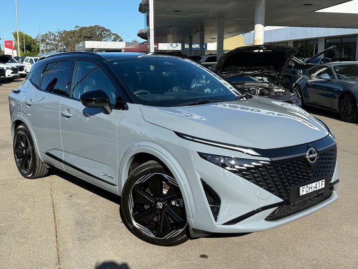 2024 Nissan QASHQAI N-DESIGN e-POWER J12 MY25 Ceramic Grey with Onyx Black Roof