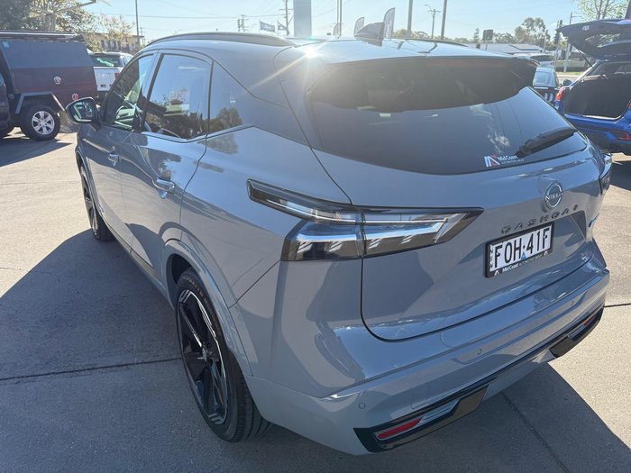 2024 Nissan QASHQAI N-DESIGN e-POWER J12 MY25 Ceramic Grey with Onyx Black Roof