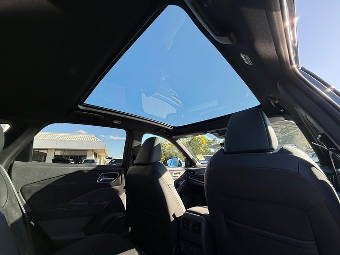 2024 Nissan QASHQAI N-DESIGN e-POWER J12 MY25 Ceramic Grey with Onyx Black Roof