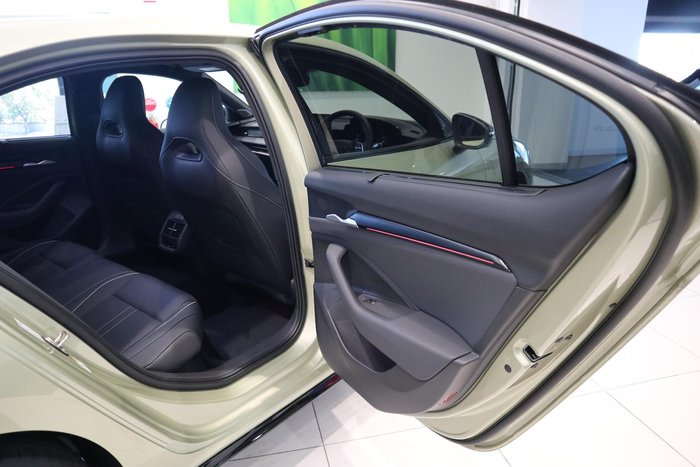 2025 SKODA Superb 195TSI Sportline