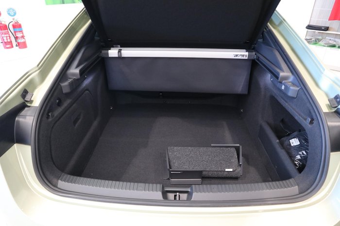 2025 SKODA Superb 195TSI Sportline