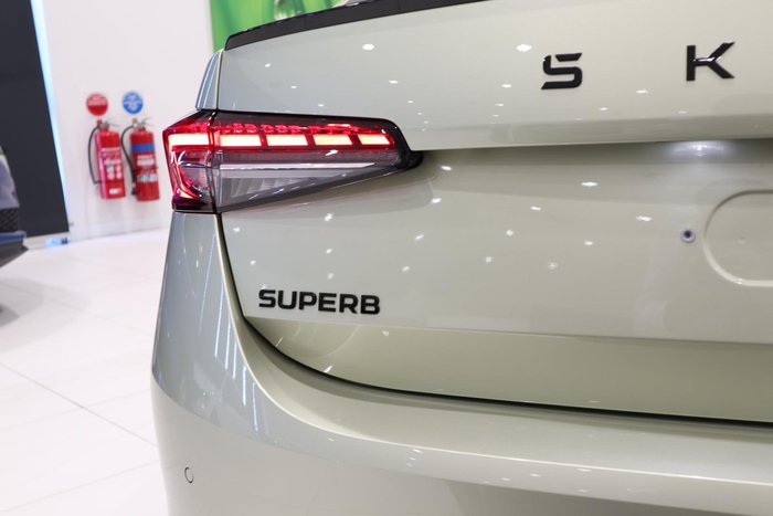 2025 SKODA Superb 195TSI Sportline