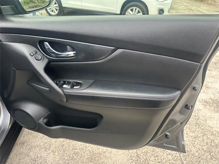 2014 NISSAN X-TRAIL TL (FWD)