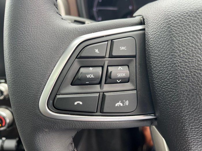 2023 Mahindra Scorpio Z8L