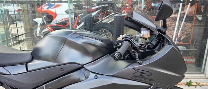 2021 Suzuki GSX-R1000 BLACK