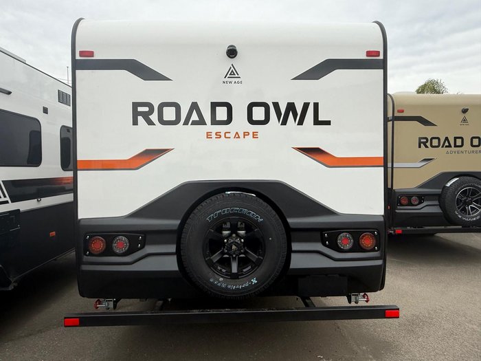 2025 New Age Caravans 19' Roadowl Escape Ro19be