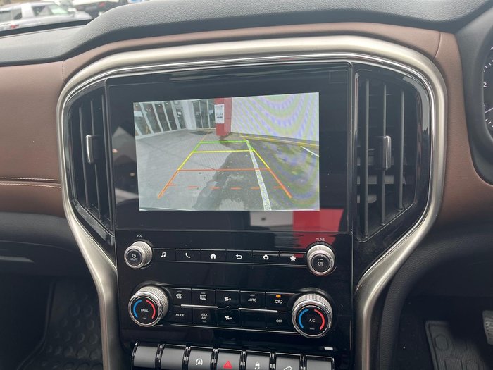 2023 Mahindra Scorpio Z8