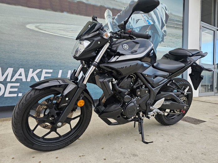 2018 Yamaha MT-03 (MT03LA) (ABS) Black