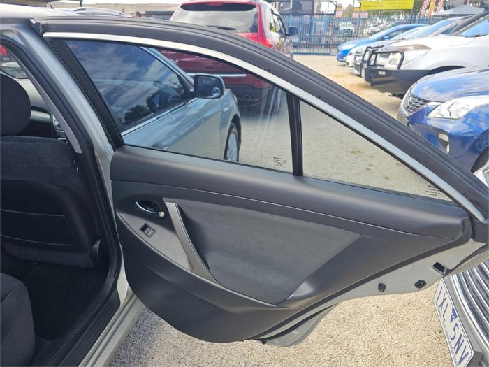 2011 Toyota Camry Hybrid