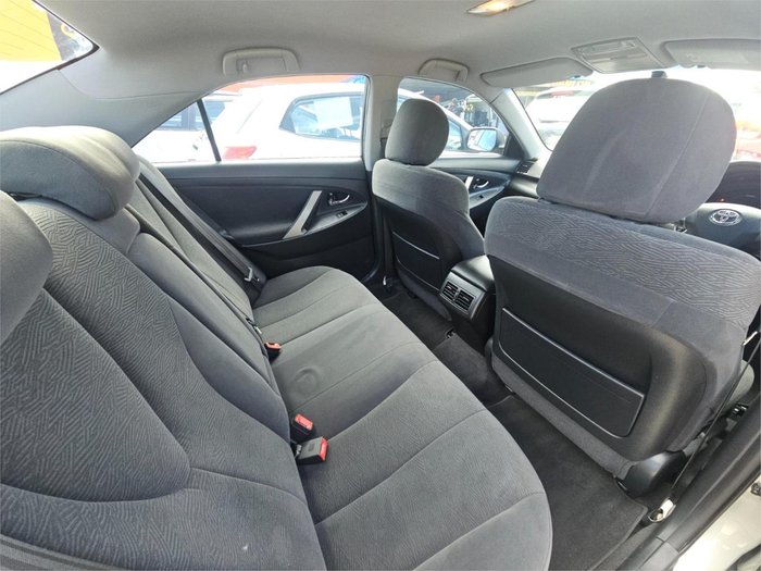 2011 Toyota Camry Hybrid