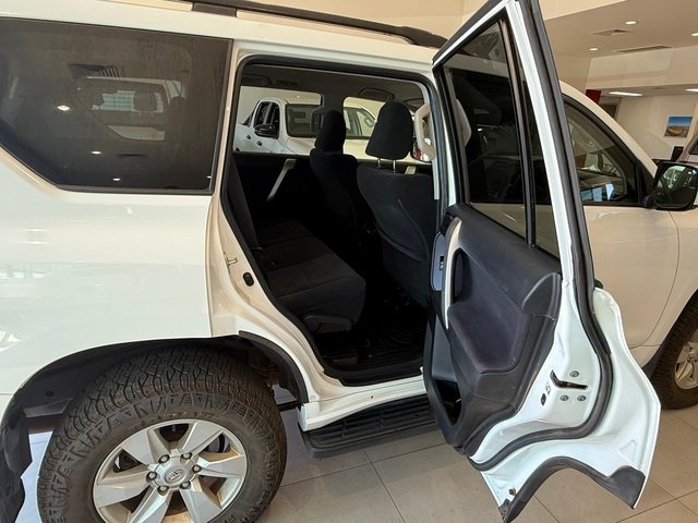 2023 Toyota Prado