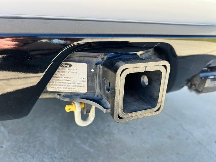 2020 Ford Everest Sport