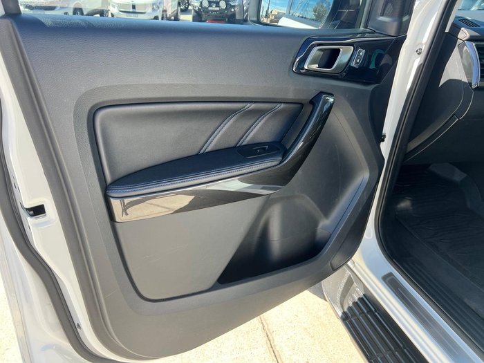 2020 Ford Everest Sport