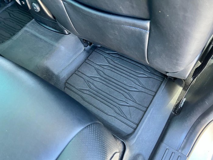 2020 Ford Everest Sport