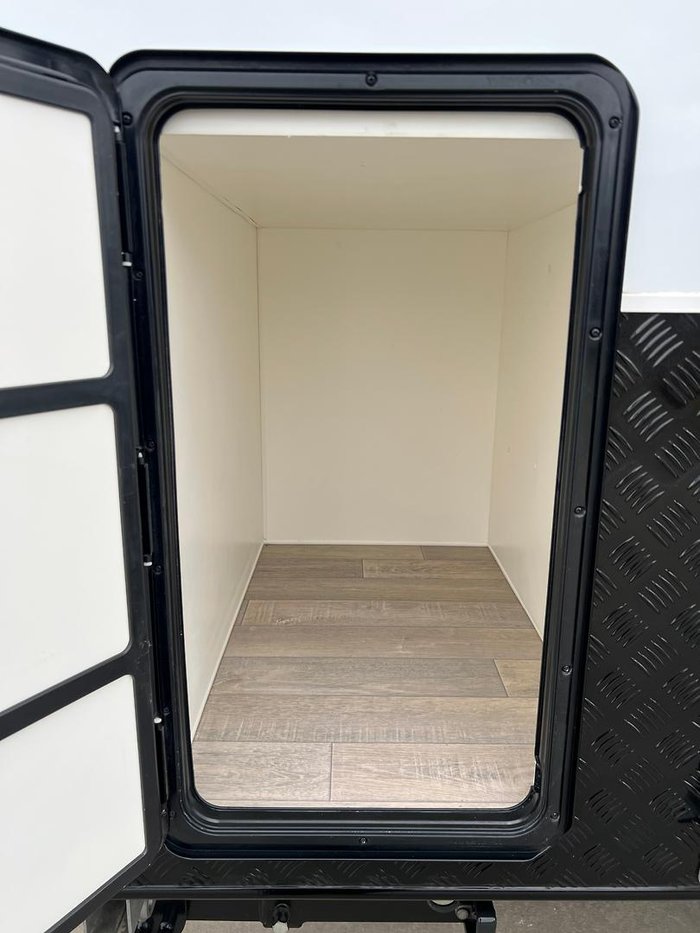 2018 Opal Tourer Mk1 210