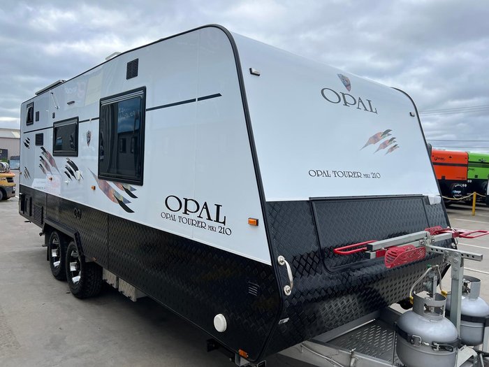 2018 Opal Tourer Mk1 210