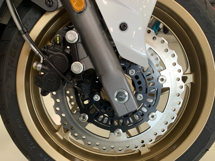 2022 CFMOTO 650 GT ABS